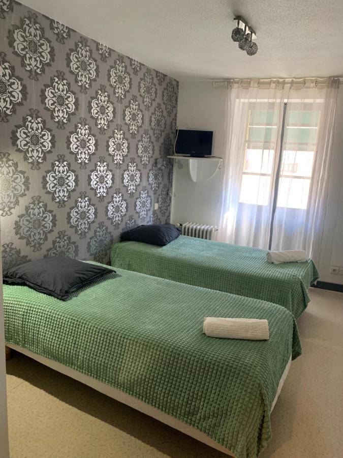 La Taniere De La Bete Bed and Breakfast Saugues Εξωτερικό φωτογραφία